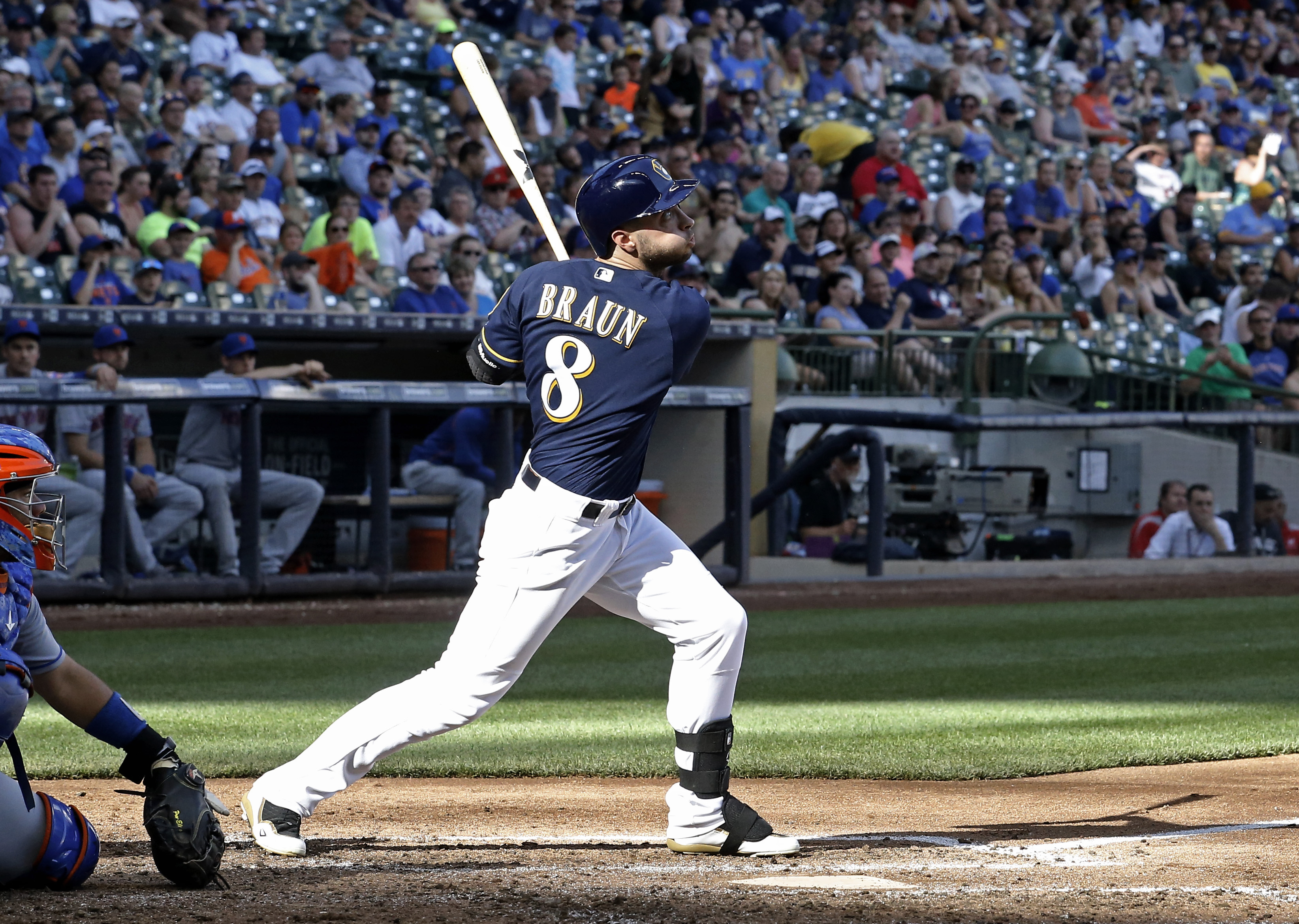 Braun, Peralta homer for slugging Brewers in 7-4 win vs Mets