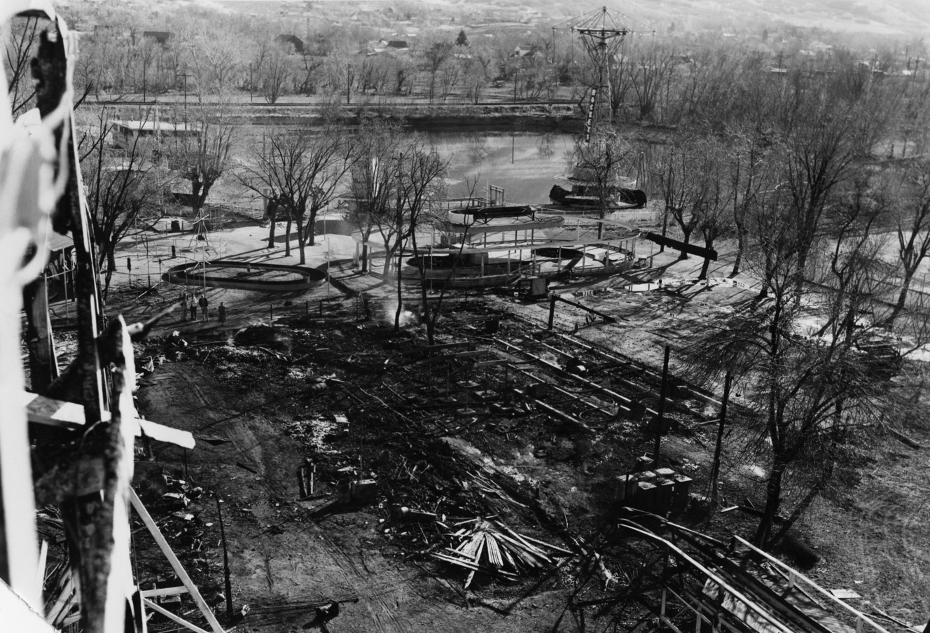 1953 Fire at Lagoon in Farmington, Utah. (Photo: Deseret News Archives)