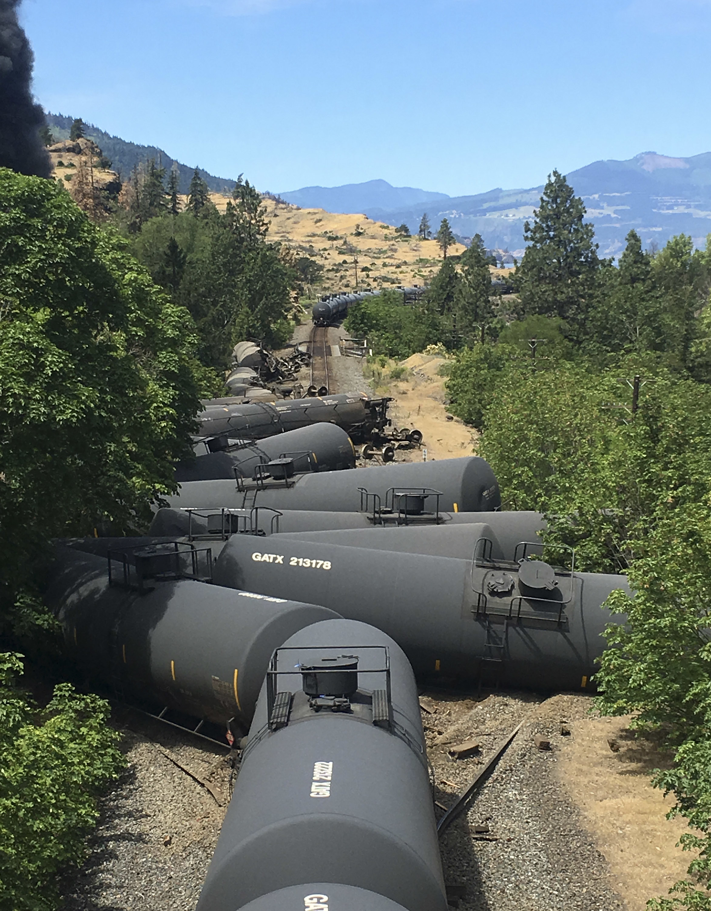Correction: Oregon Train Derailment story