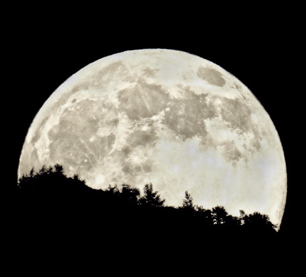 Summer solstice, full moon sync up for first time in decades