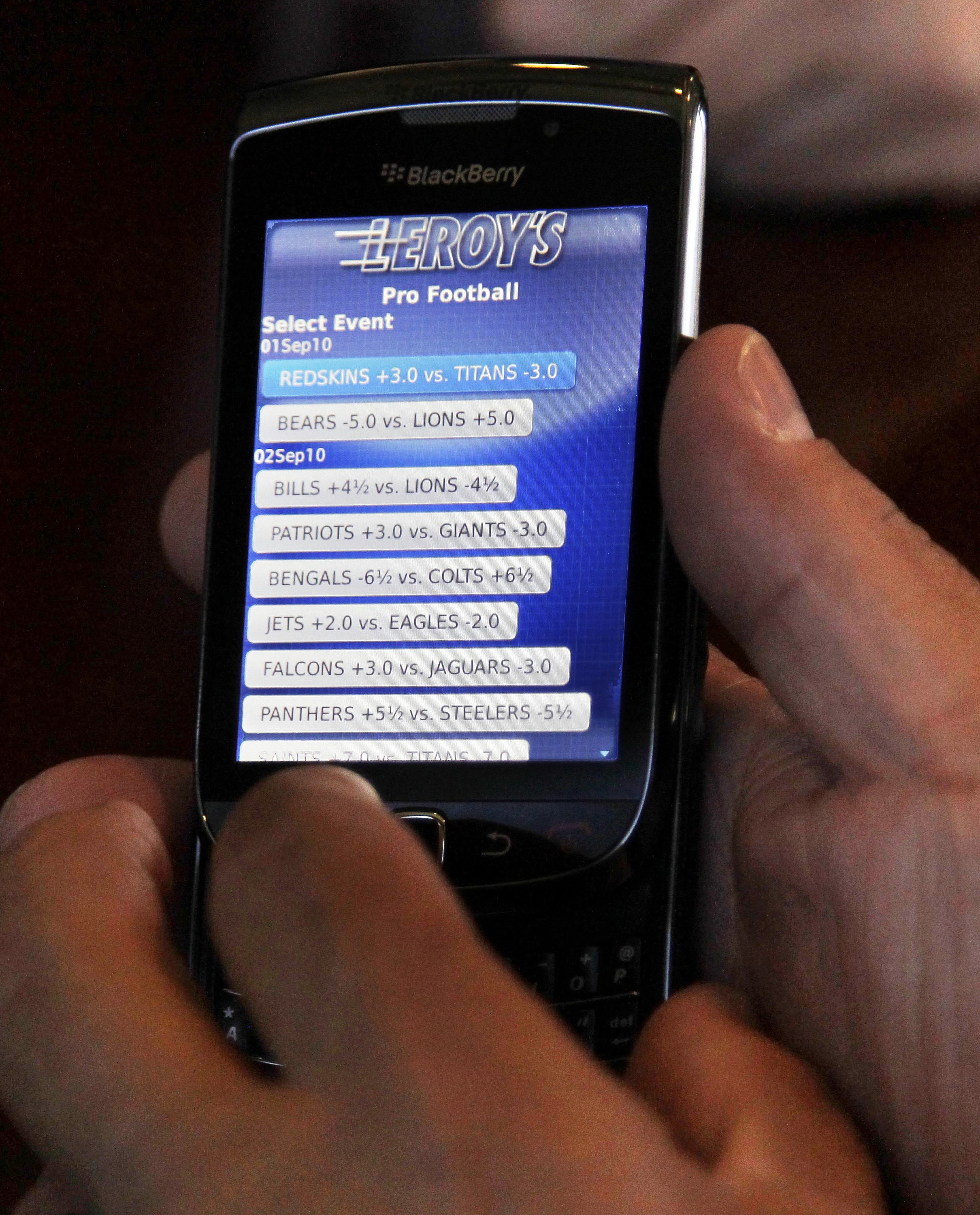 At least 6 states adopt fantasy sports laws; 21 others don't
