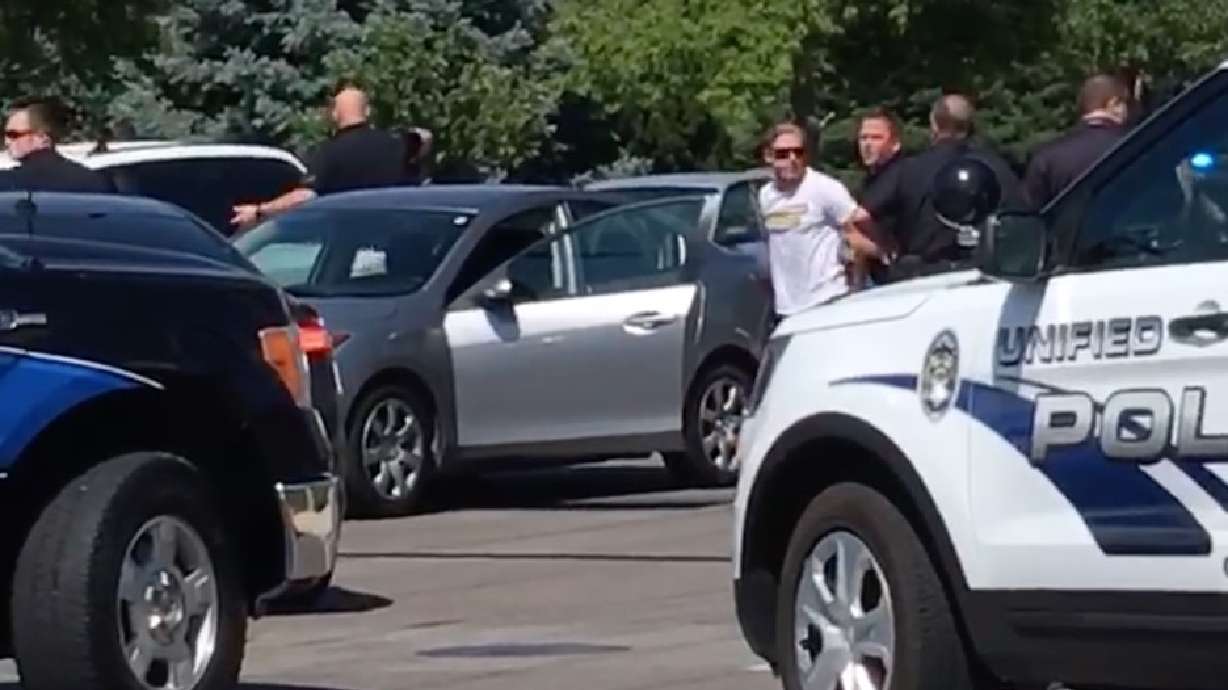 Police arrest married couple suspected in 16 robberies