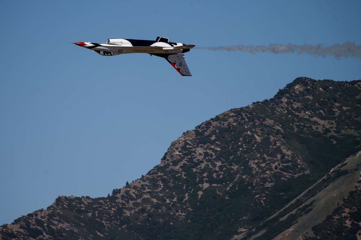 The U.S. Air Force Thunderbirds fly F-16 Fighting Falcons during the "Warriors Over the Wasatch" open house and air show at Hill Air Force Base on Saturday, June 25, 2016. (Photo: Spenser Heaps, Deseret News)