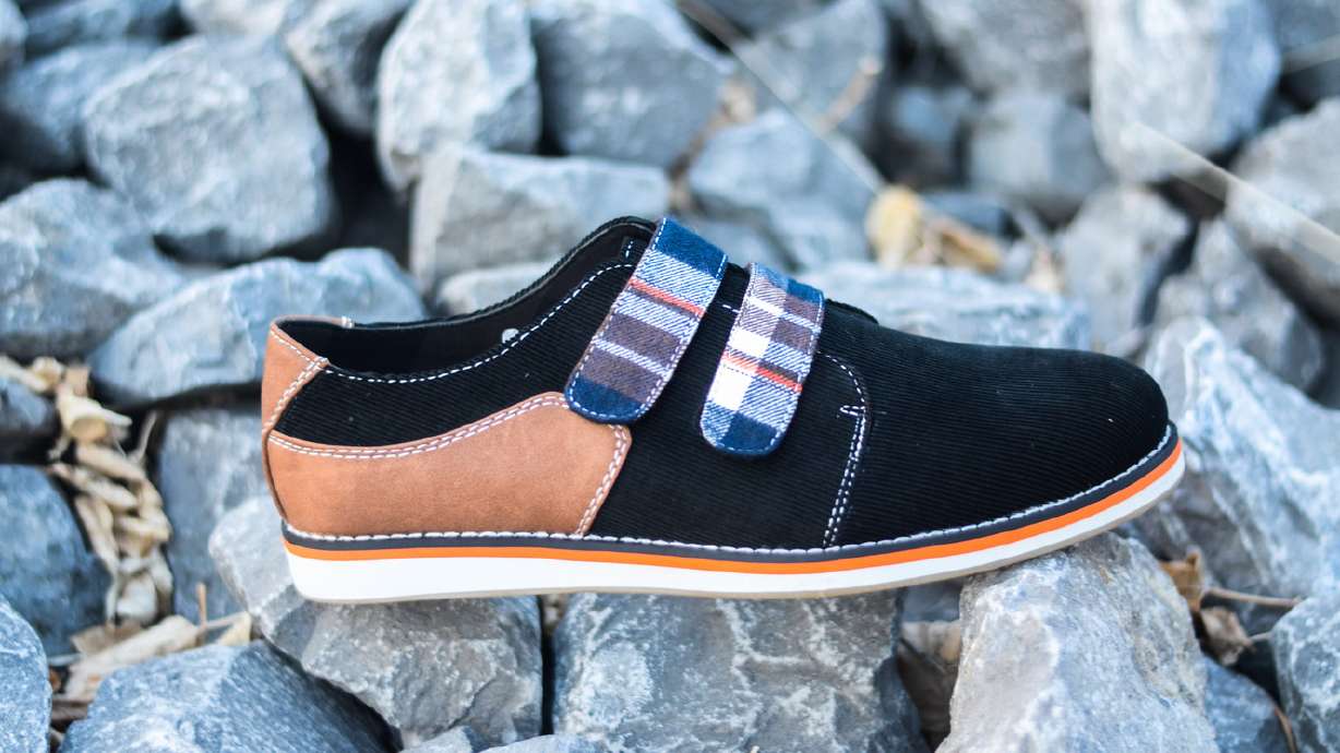 Utah brothers create fashionable Velcro shoes for men