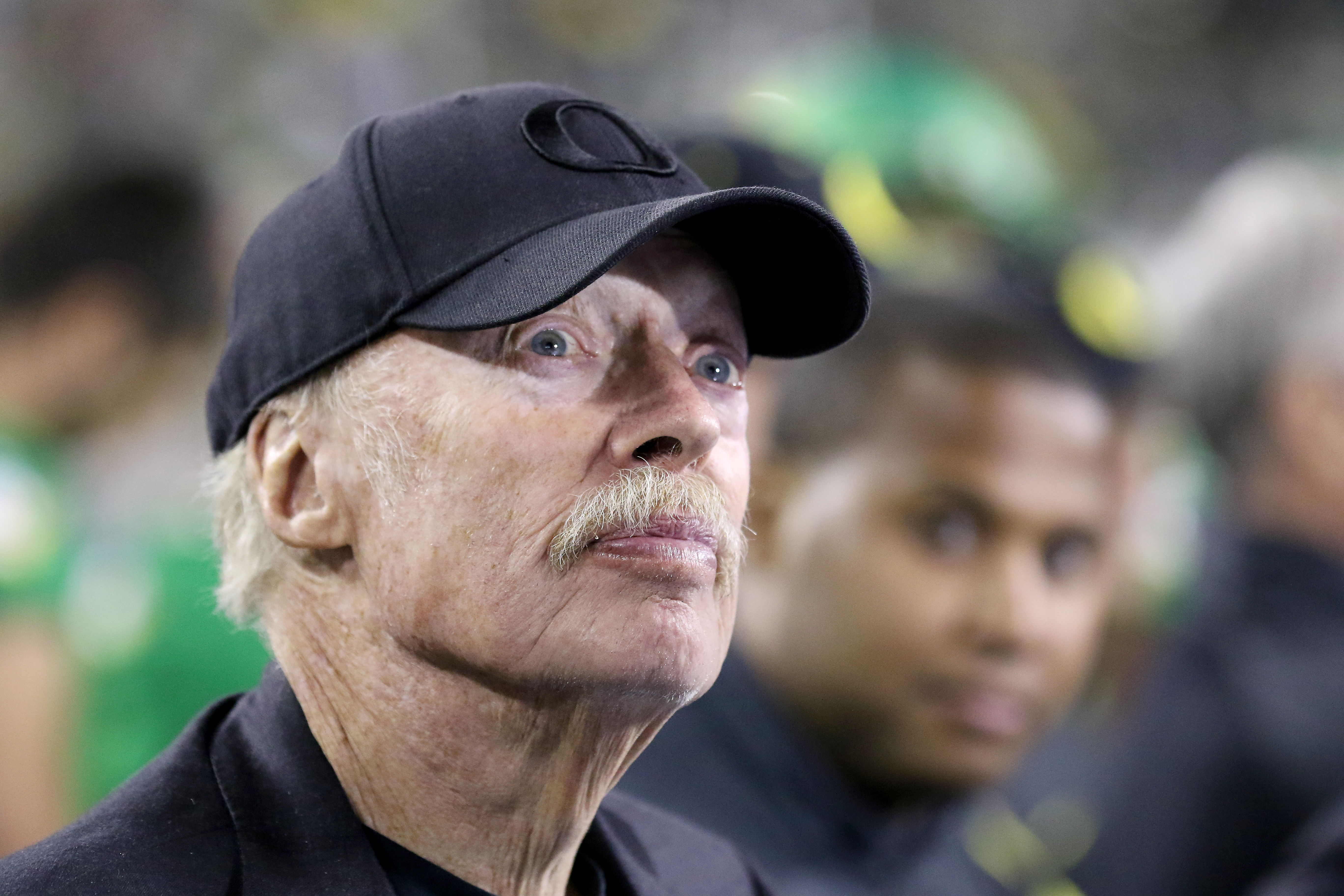 Nike co-founder Phil Knight retires from board