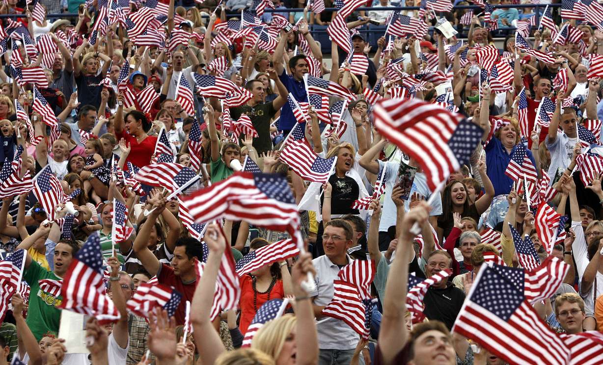 Flag waving crowd at the Stadium of Fire show at LaVell Edwards Stadium in Provo, Utah, July 1, 2006. (Photo: Deseret News Archive)