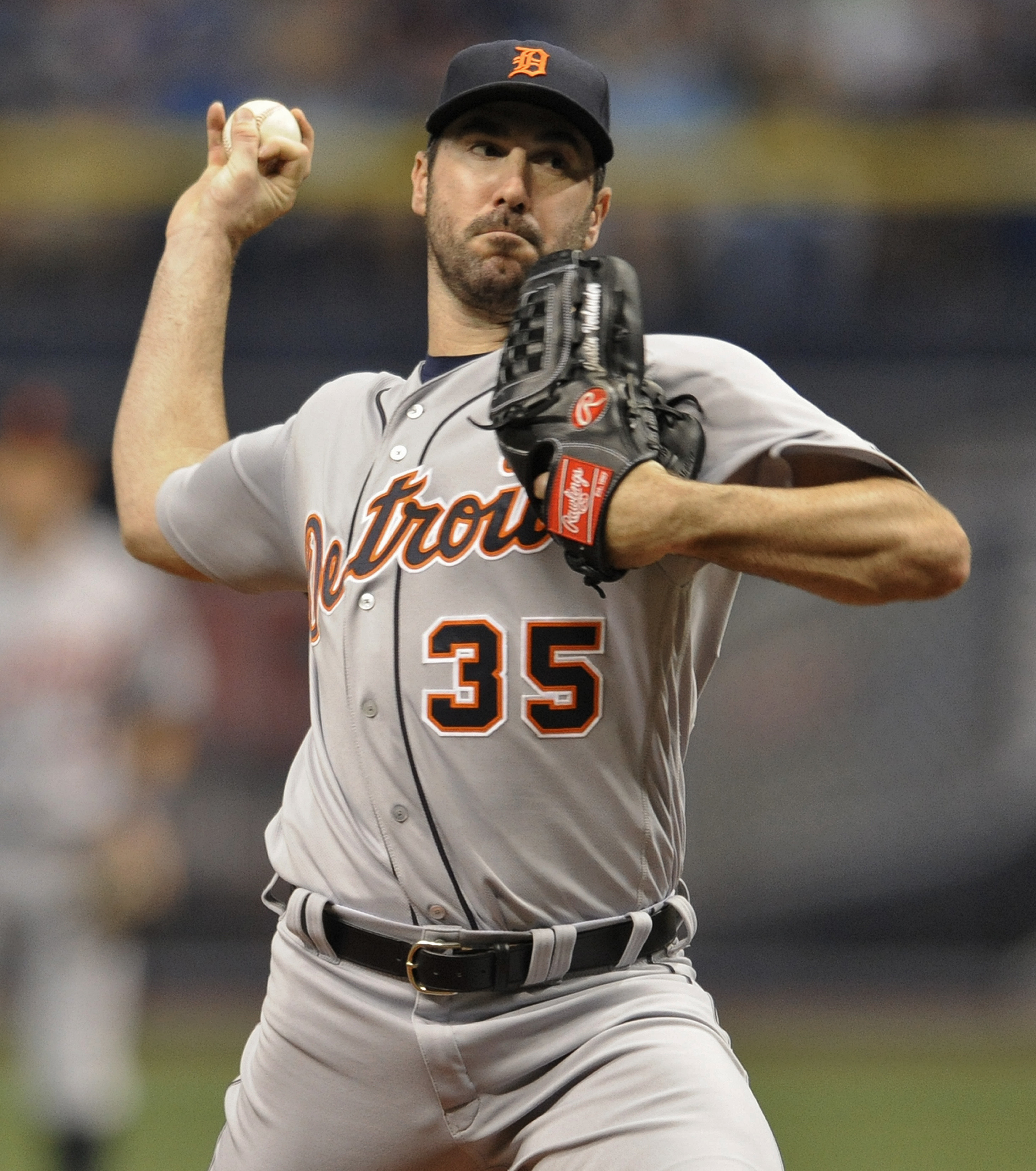 Verlander goes 7 effective innings, Tigers beat Rays 3-2