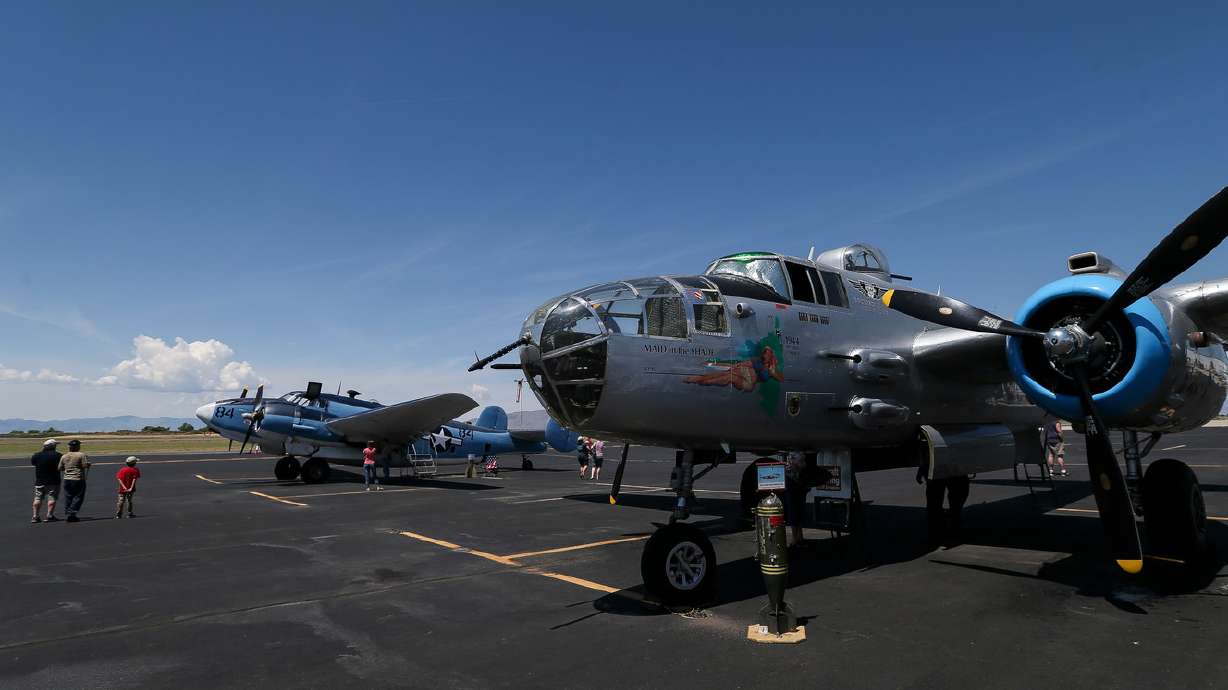 Photos: Airplane enthusiasts have it ‘Maid in the Shade’
