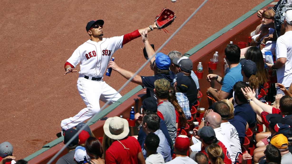 O'Sullivan helps Red Sox bounce back, beat Angels 10-5