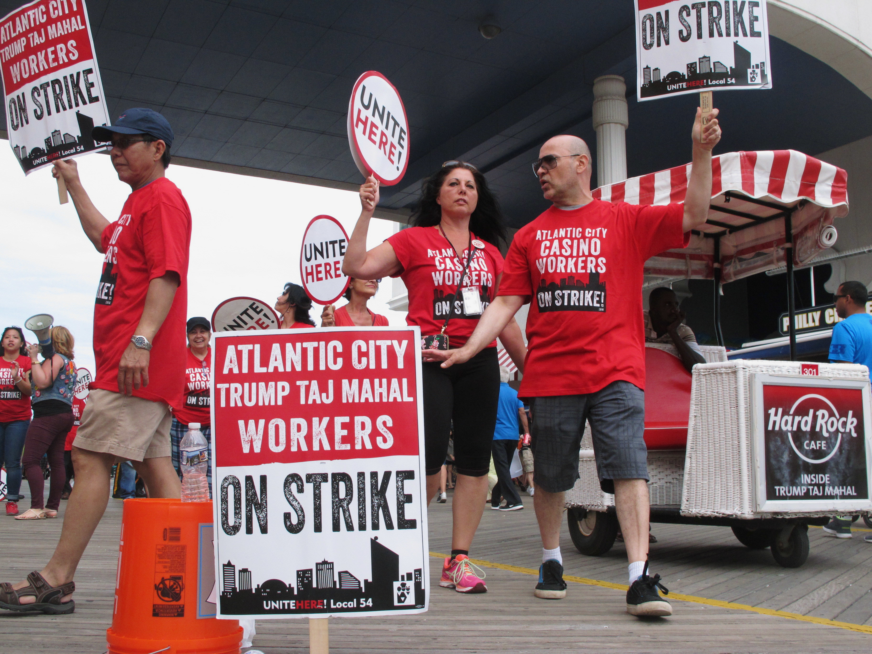 Trump Taj Mahal workers: Strike fights owner's 'tyranny'