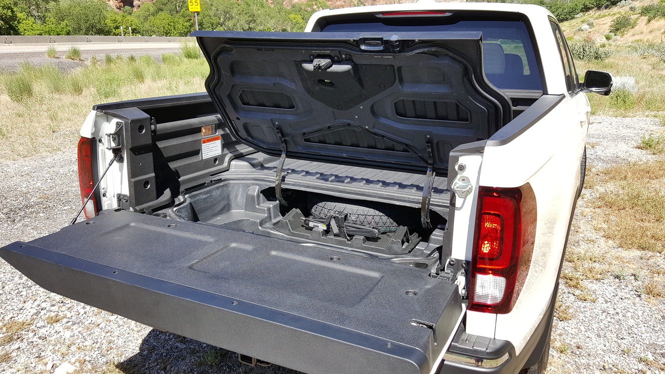 The lockable trunk (Photo: Mike Stapley)