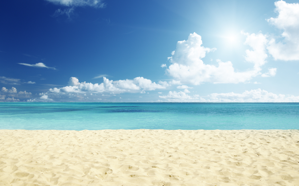 Not your average family vacation: 3 Arizona men help save boy buried in sand