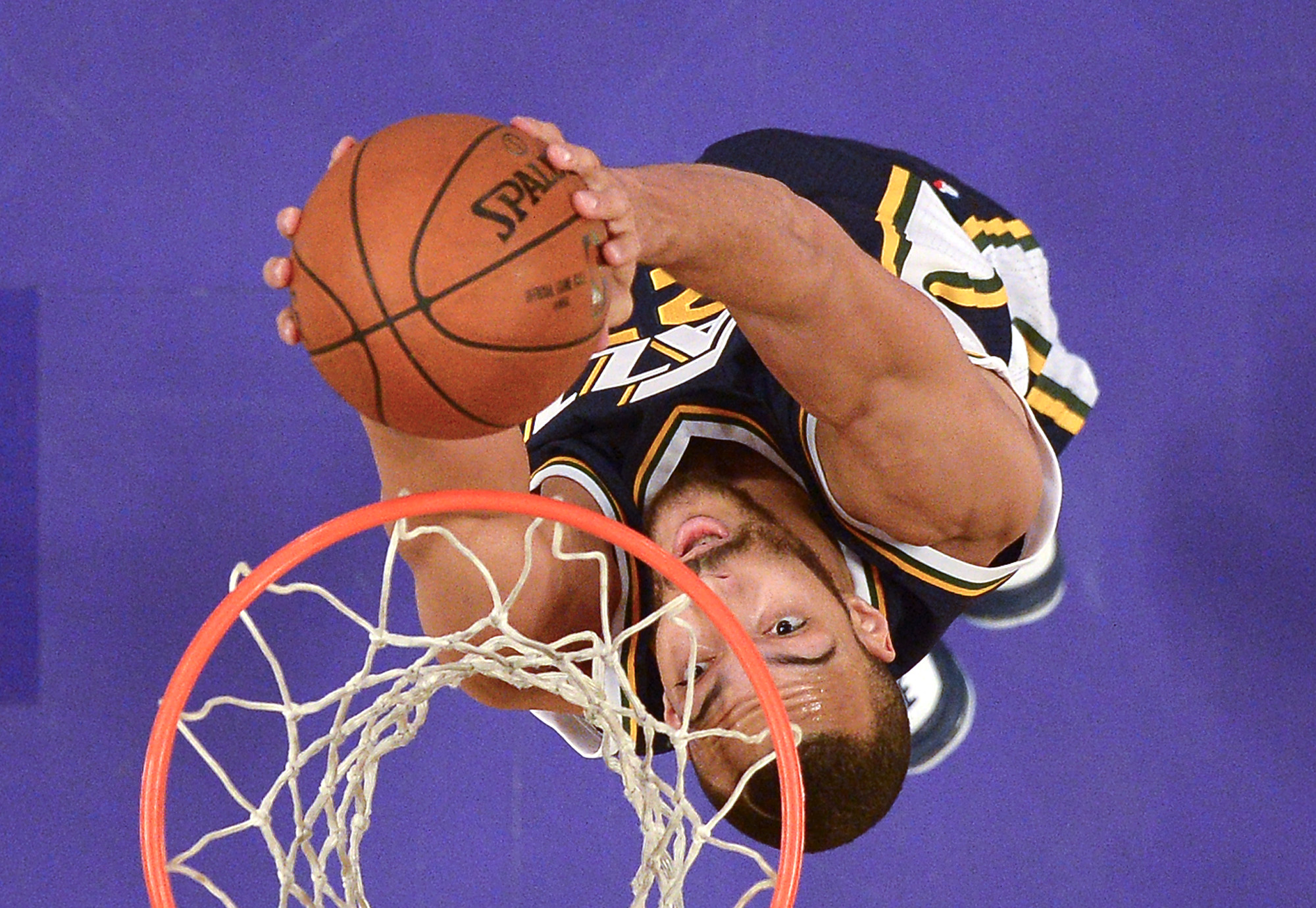 Utah Jazz center Rudy Gobert, of France, dunks during the first half of an NBA basketball game against the Los Angeles Lakers, Sunday, Jan. 10, 2016, in Los Angeles. (AP Photo/Mark J. Terrill)