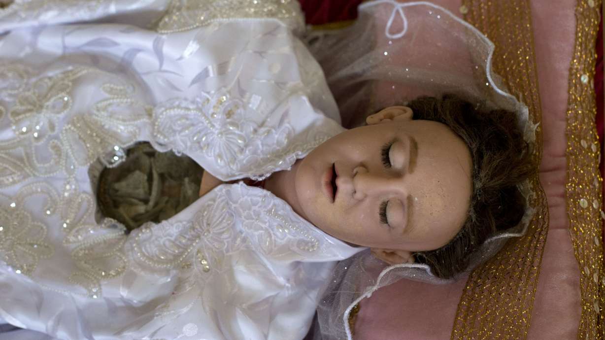Digital X-rays give look inside holy reliquaries in Mexico