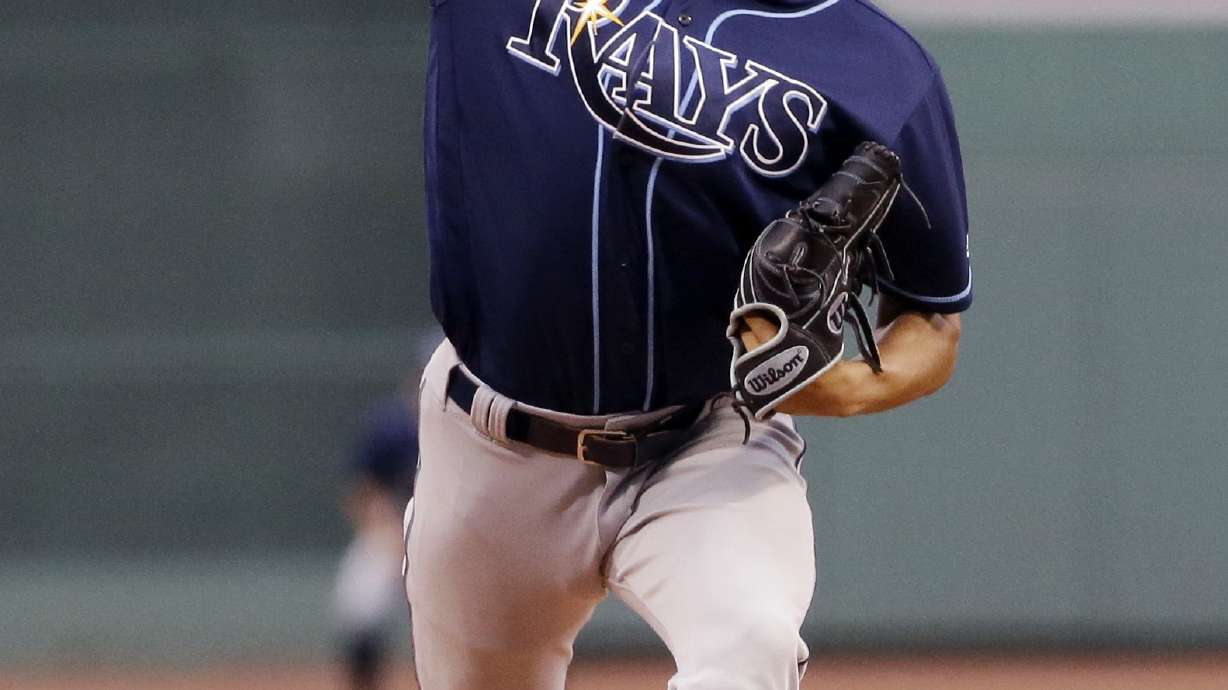 Red Sox fight through injuries to hold off Rays 6-5