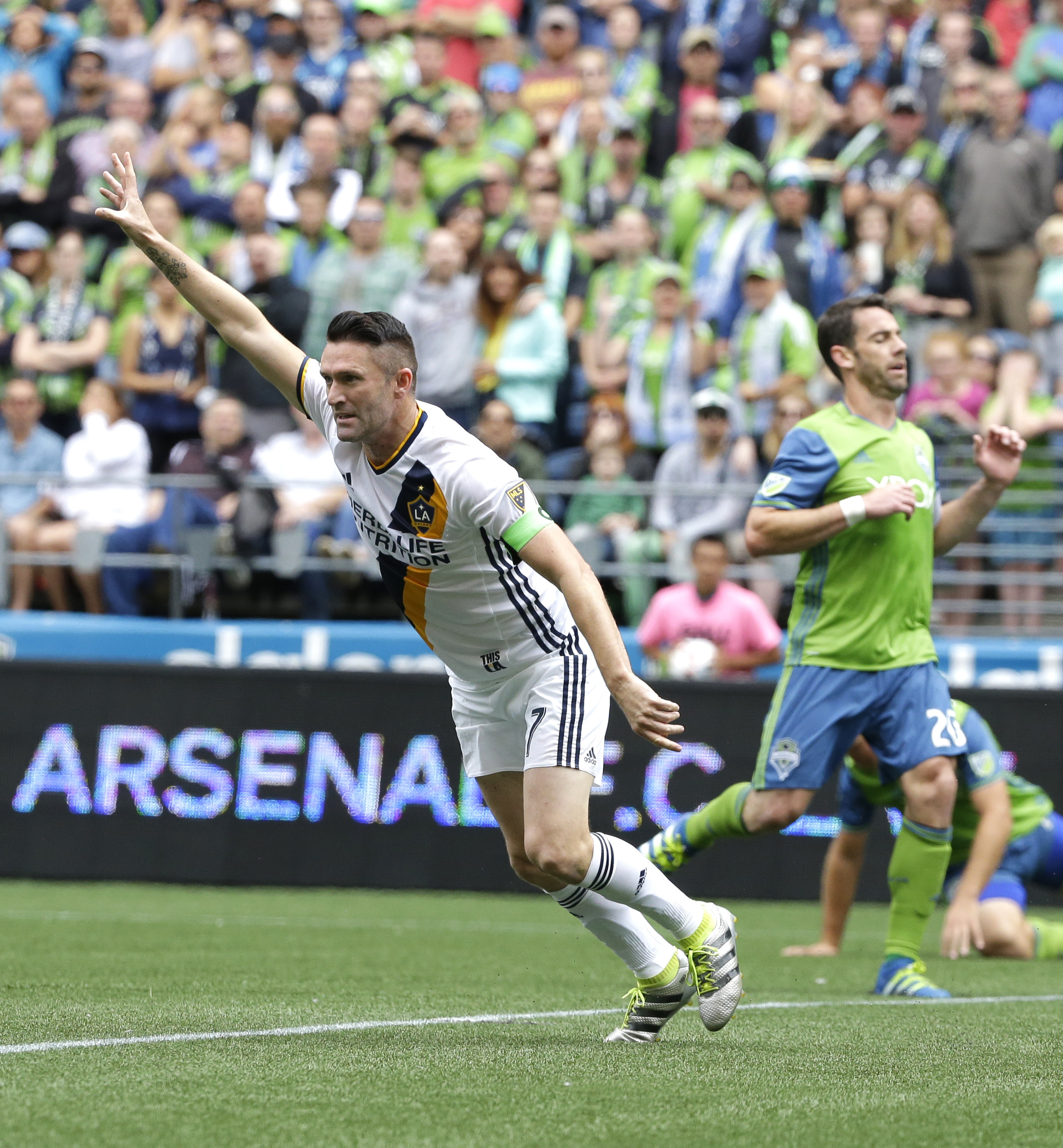 Keane scores as Galaxy top Sounders 1-0