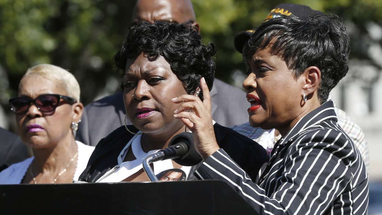 Former TV judge to represent family of slain Minnesota man