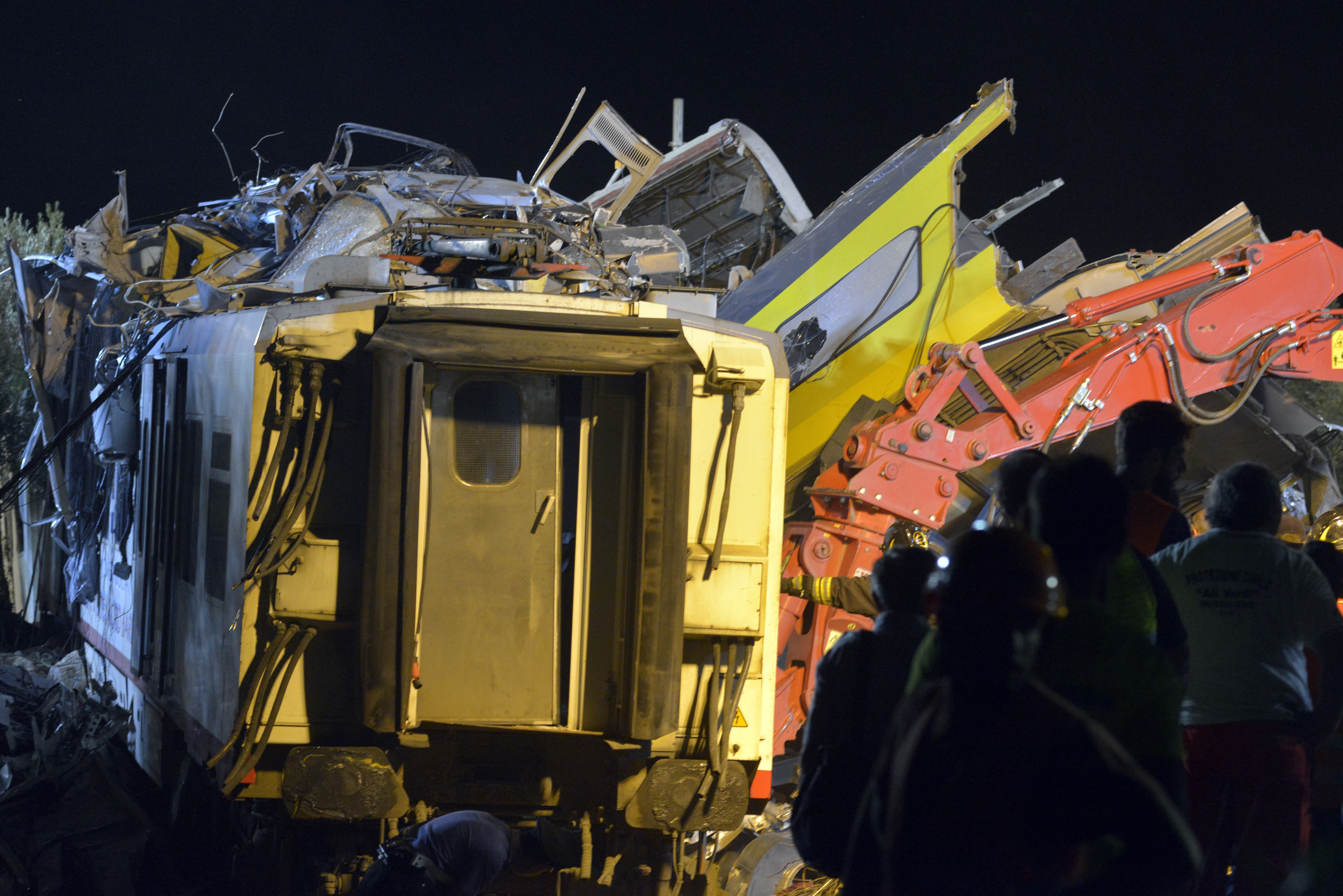 Italy train crash probe examines delays, antiquated control