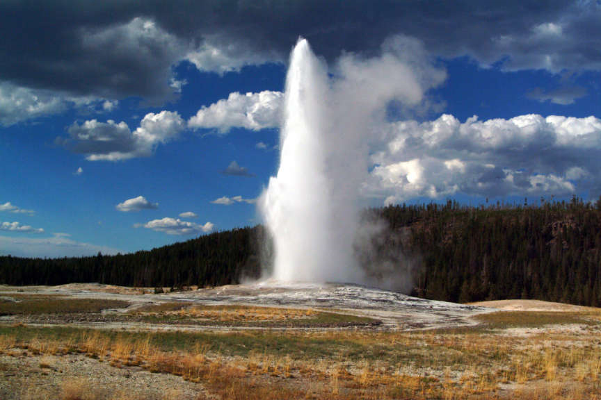 Yellowstone works to solve arsenic in Old Faithful water