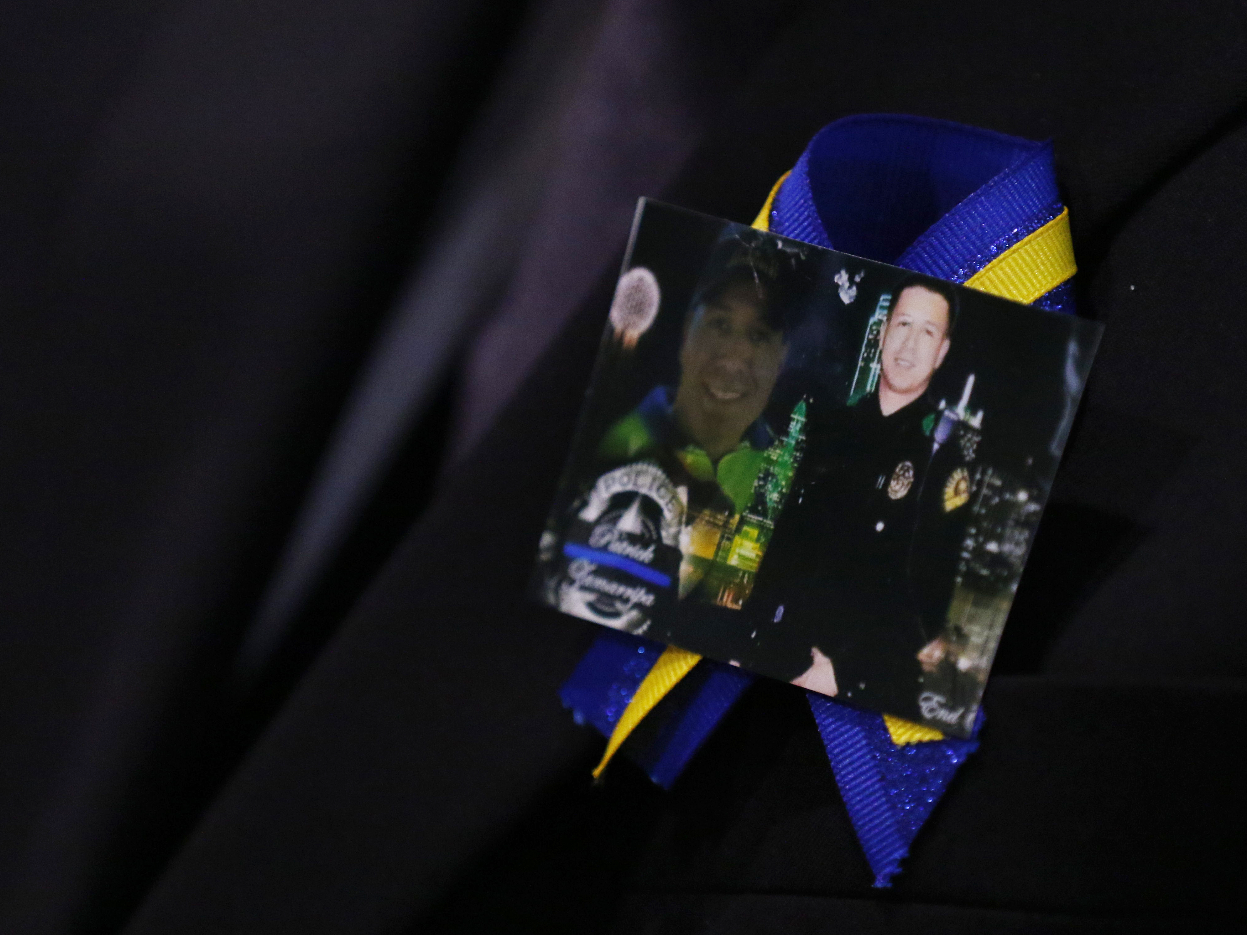 Law enforcement, Navy personnel mourn slain Dallas officer