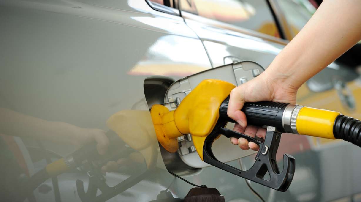 Utah gas prices dip, but still 12th highest in the country