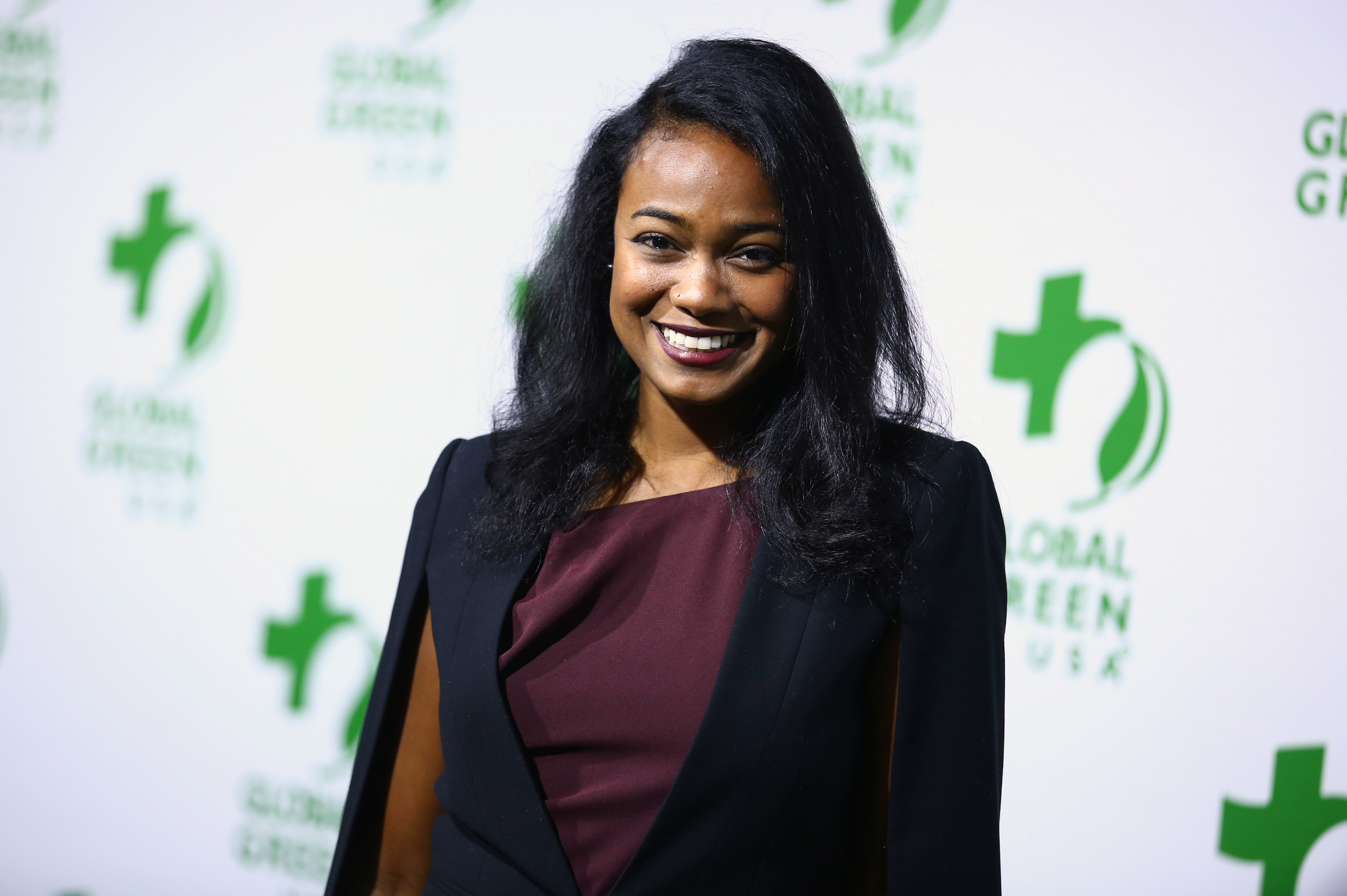 'Fresh Prince' star Tatyana Ali marries college professor