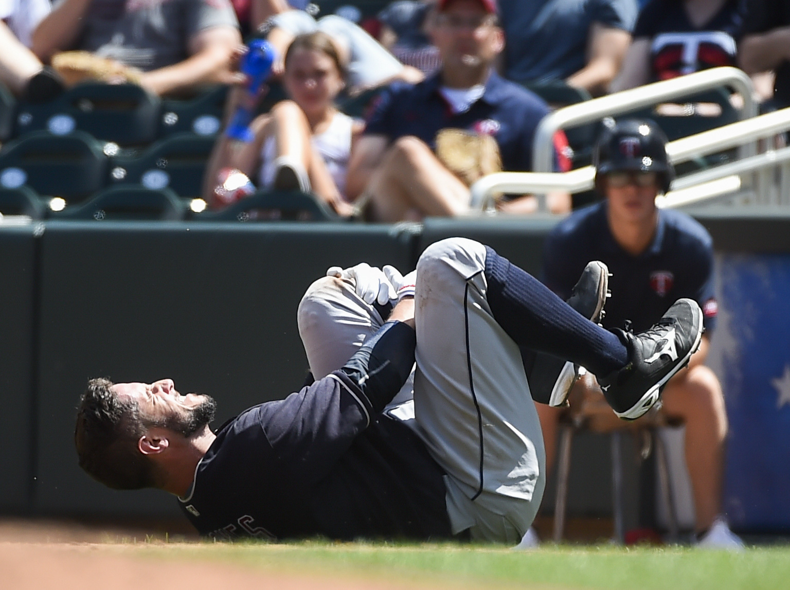 Indians' Gomes could miss 2 months with separated shoulder