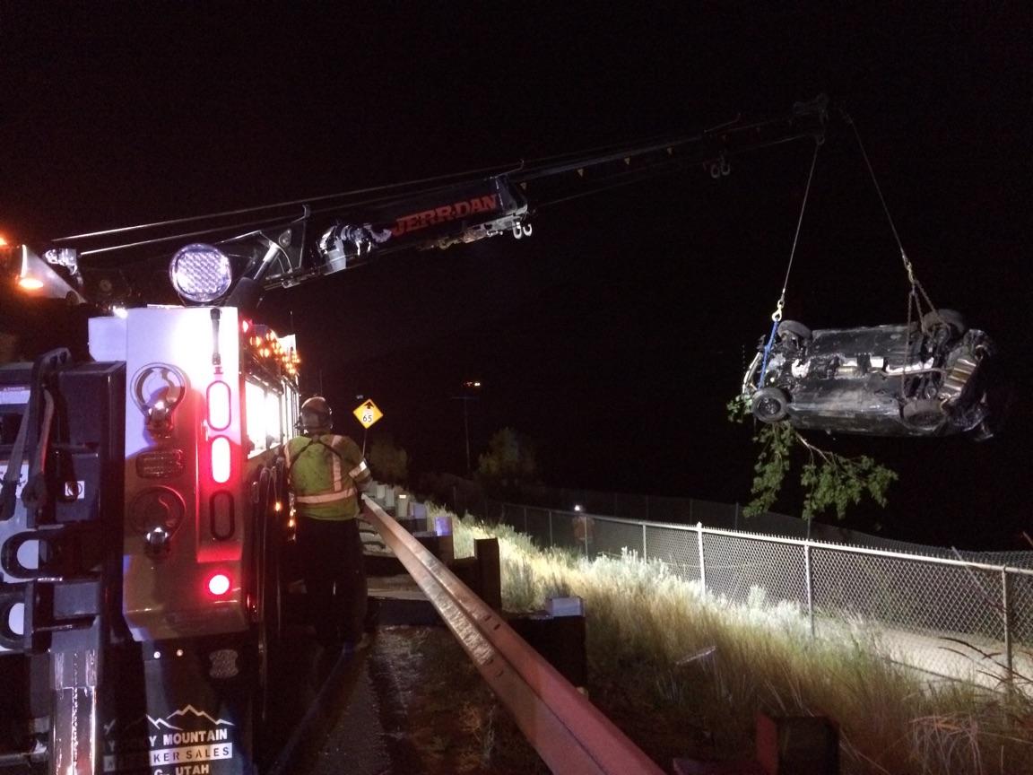 Police arrest 18-year-old in connection with DUI after crash