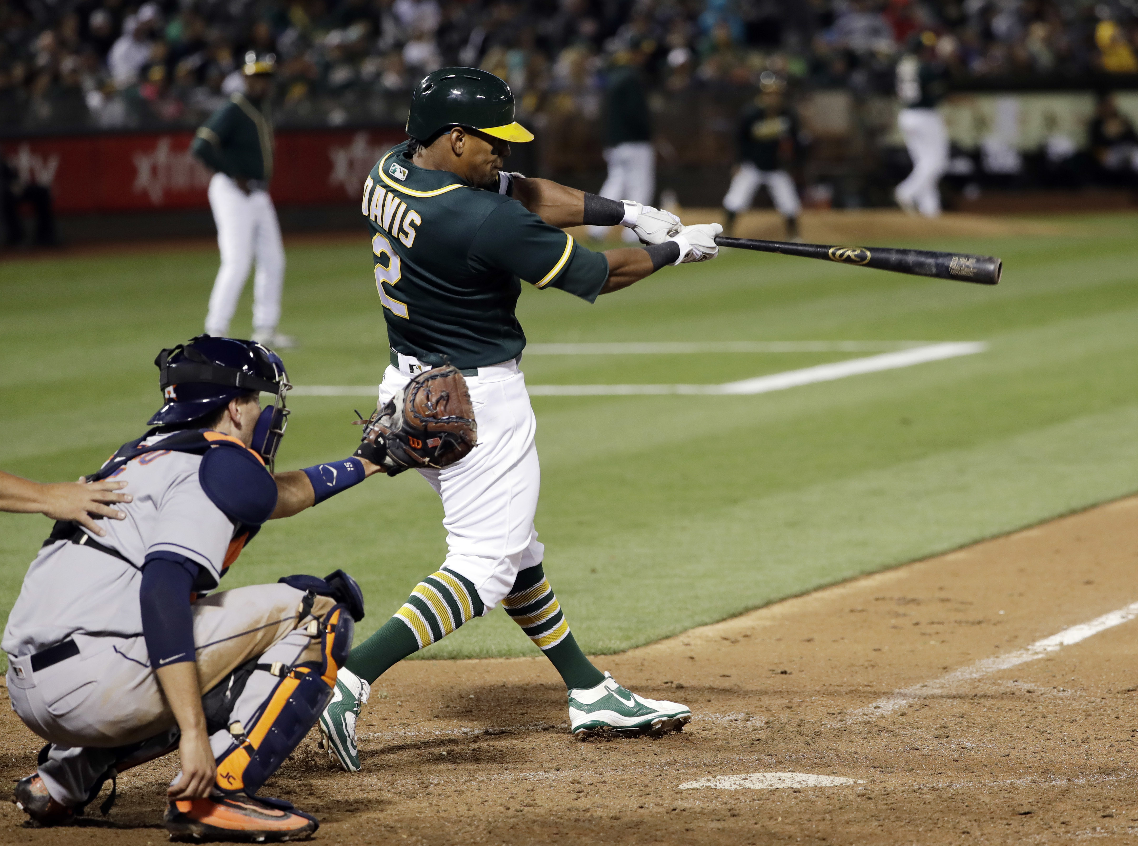 Graveman wins 5th straight to pace Athletics past Astros 7-4