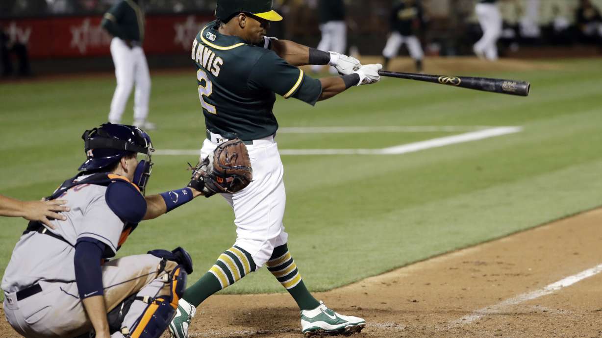 Graveman wins 5th straight to pace Athletics past Astros 7-4