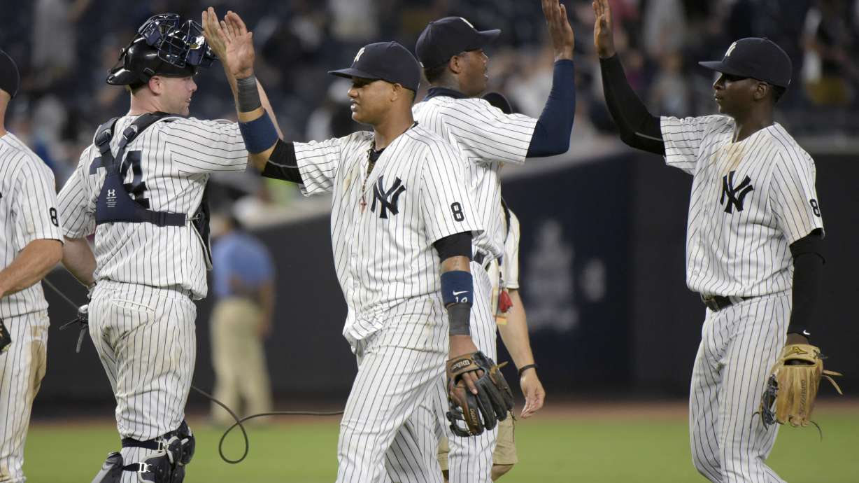 Chapman's 105.1 mph pitch matches fastest since 2008