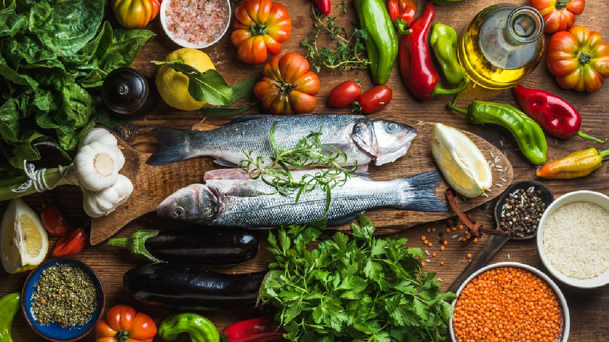More benefits to a high-fat Mediterranean diet, new study says