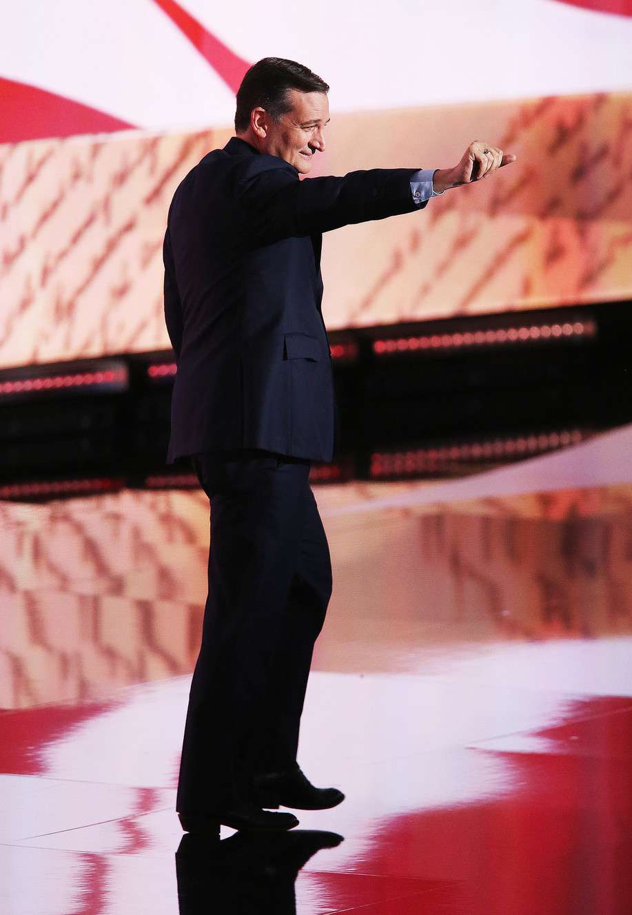 Ted Cruz waves while speaking during the National Republican Convention in Cleveland on Wednesday, July 20, 2016. (Photo: Jeffrey D. Allred, Deseret News)