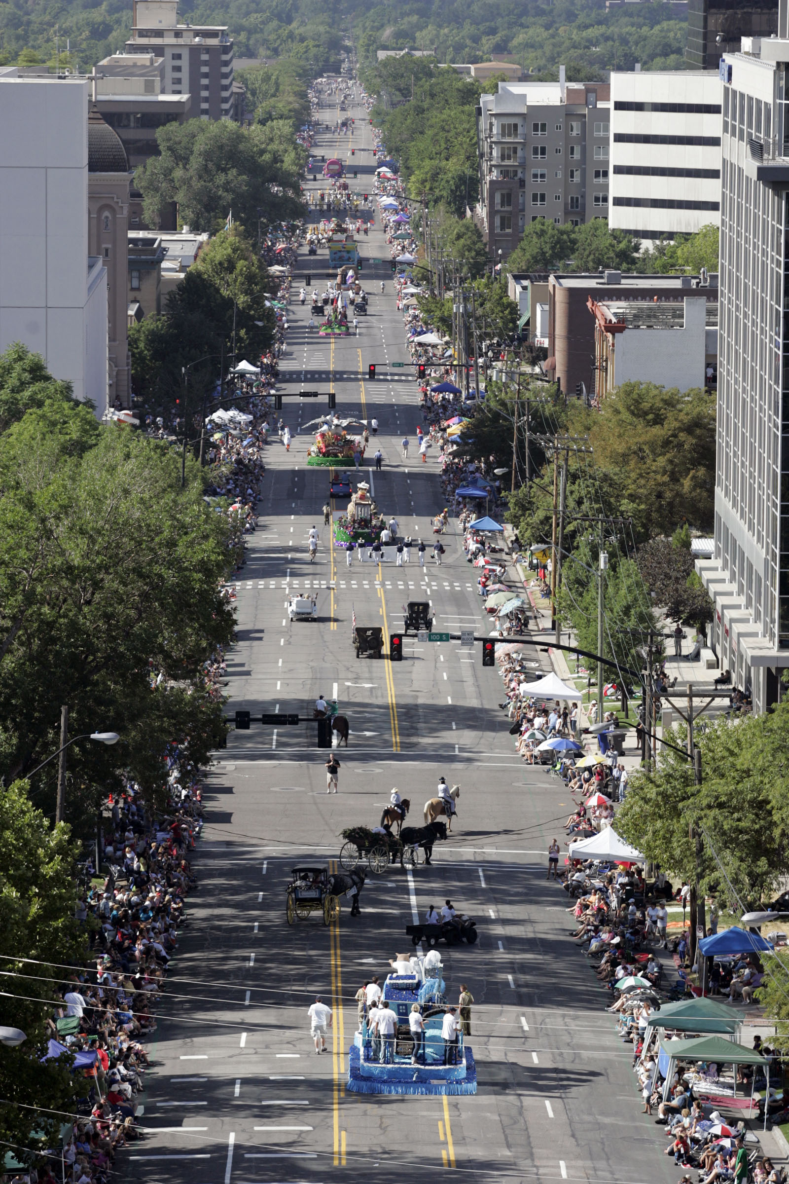 Days of '47 Parade down 200 East in Salt Lake City, Utah Thursday, July 24, 2008. (Photo: Ashley Lowery, Deseret News)