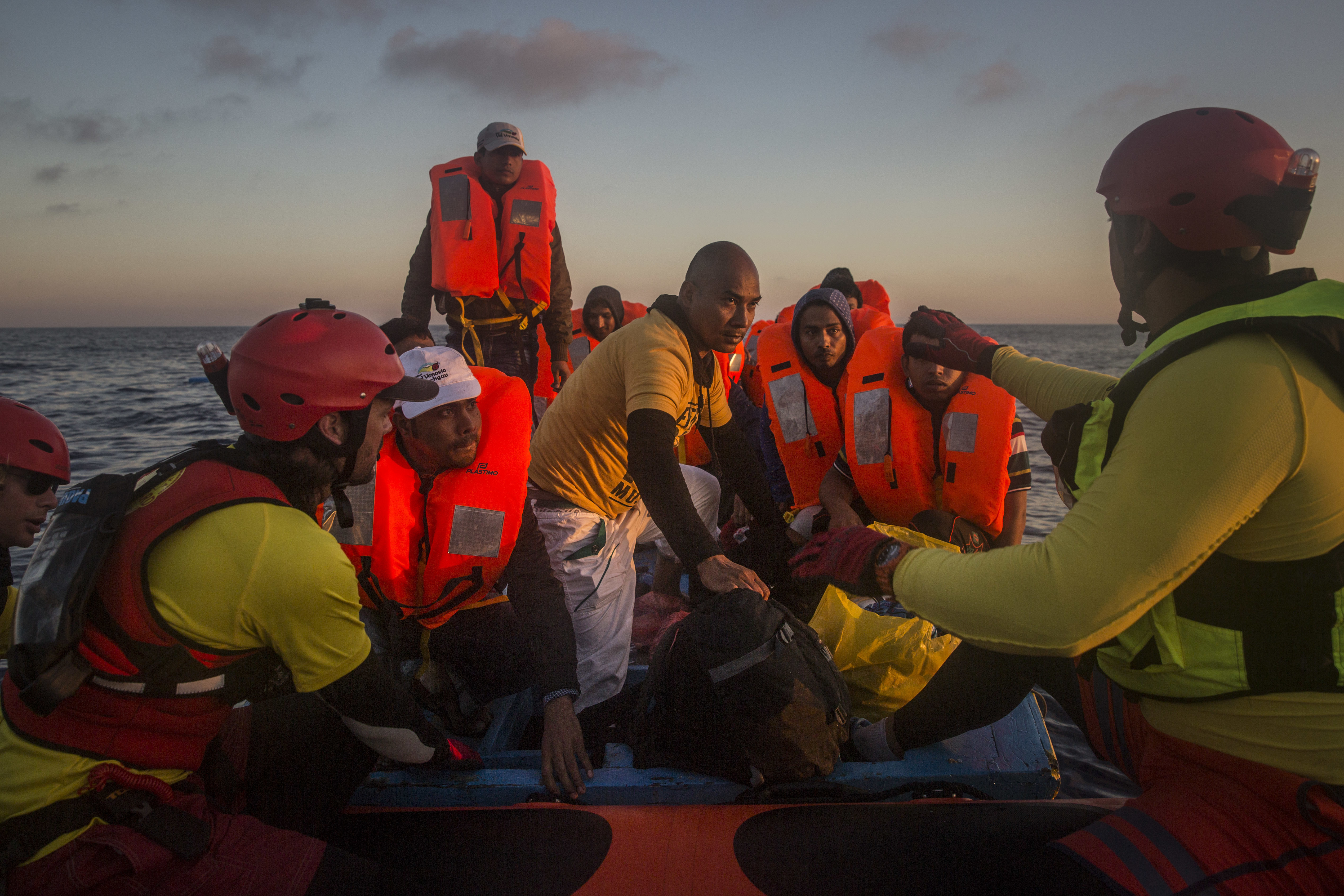 Migration watcher: 2016 deaths on Mediterranean to top 3,000