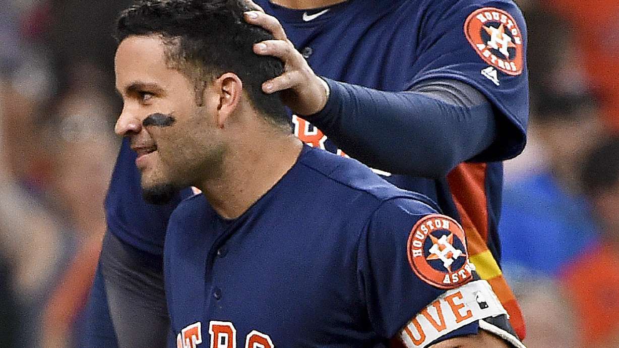Altuve's 2 homers, 6 RBIs lead Astros over Angels 13-3
