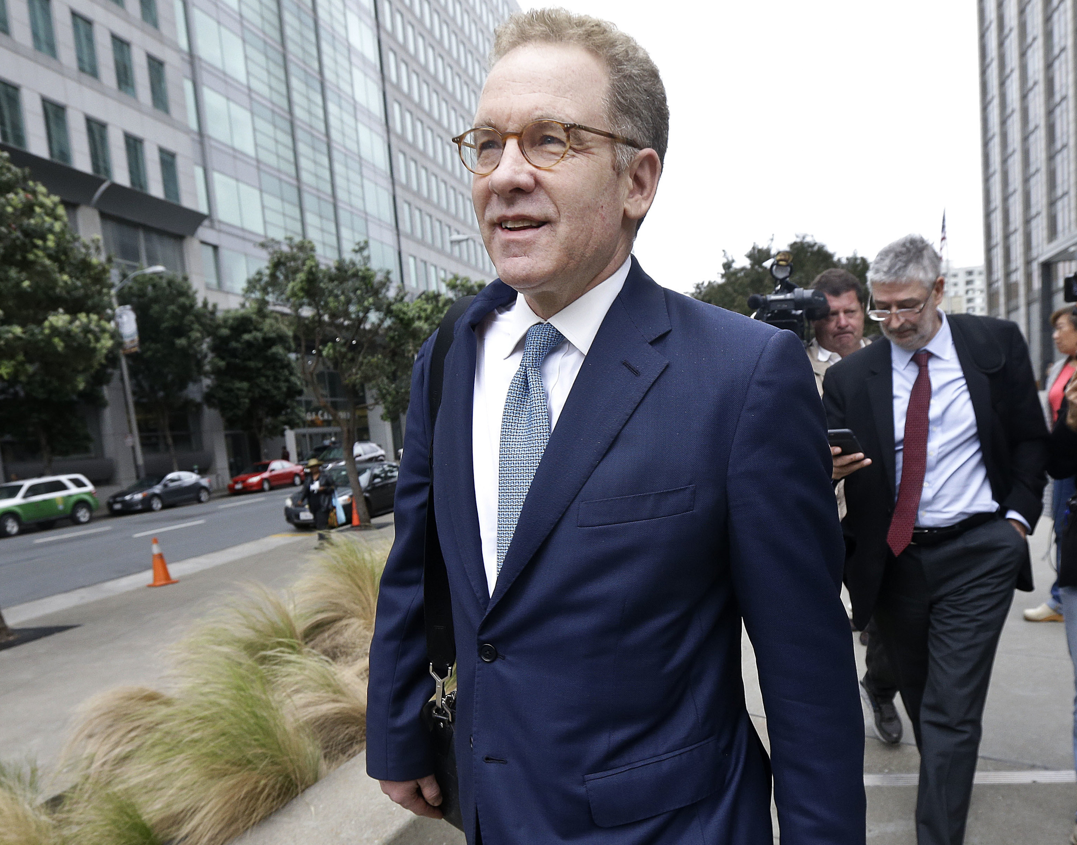 $15B Volkswagen emissions deal clears 1st hurdle