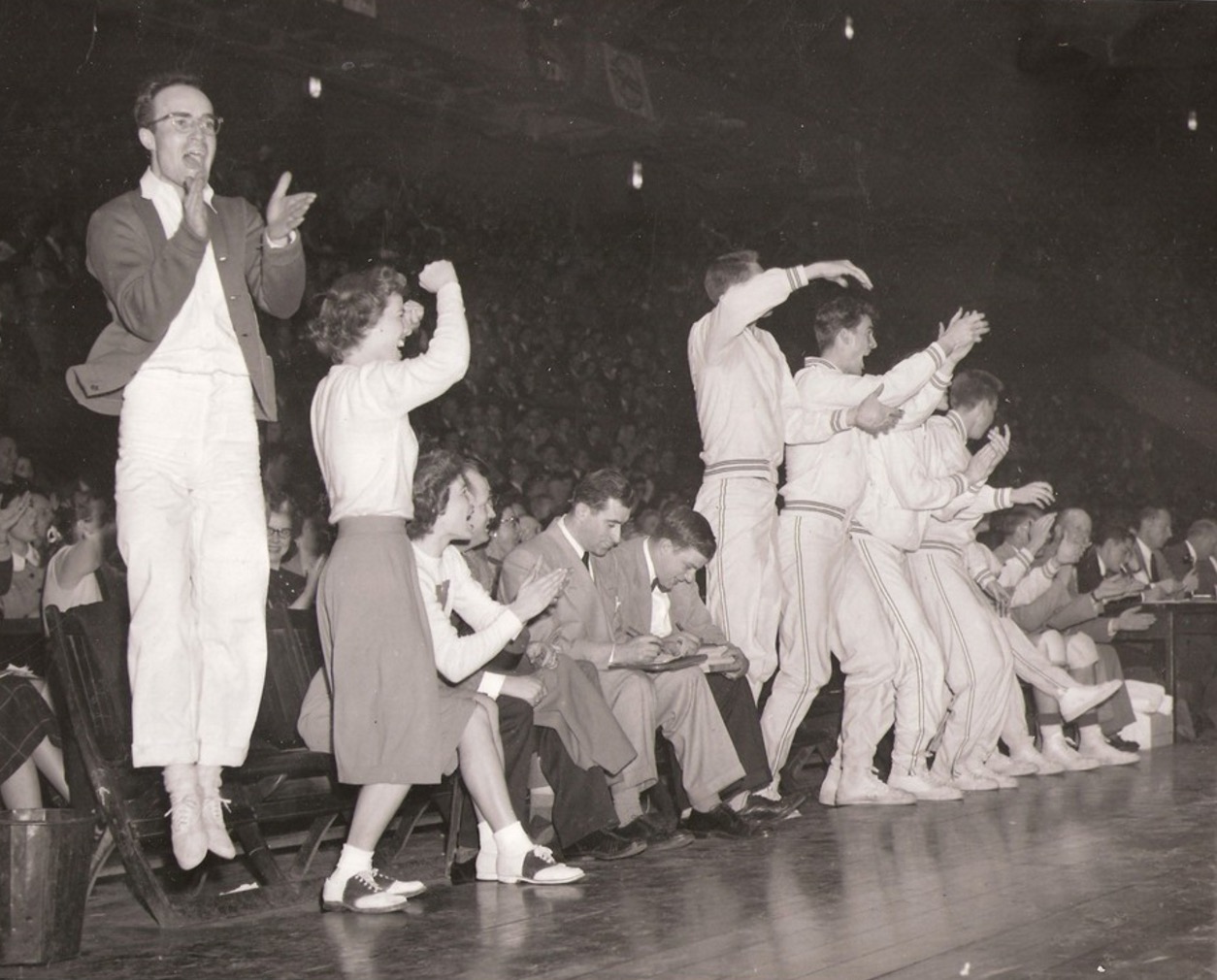 The twins cheering for BYU at a NIT game. (Photo: Denise Rider)