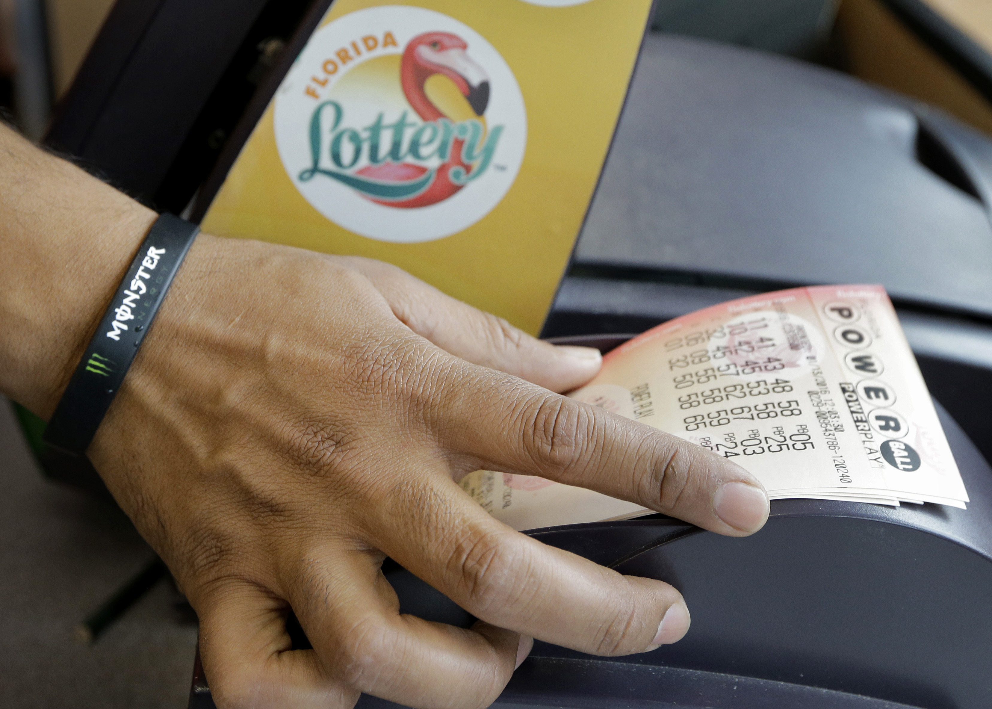 Powerball's estimated jackpot hits $478 million