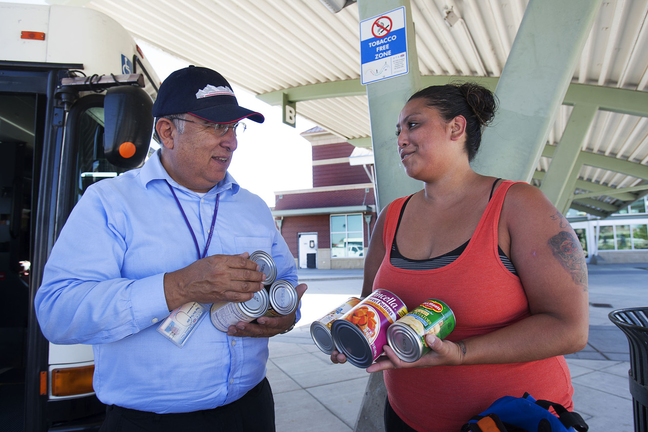 UTA collects cans for food bank during scarce donation season