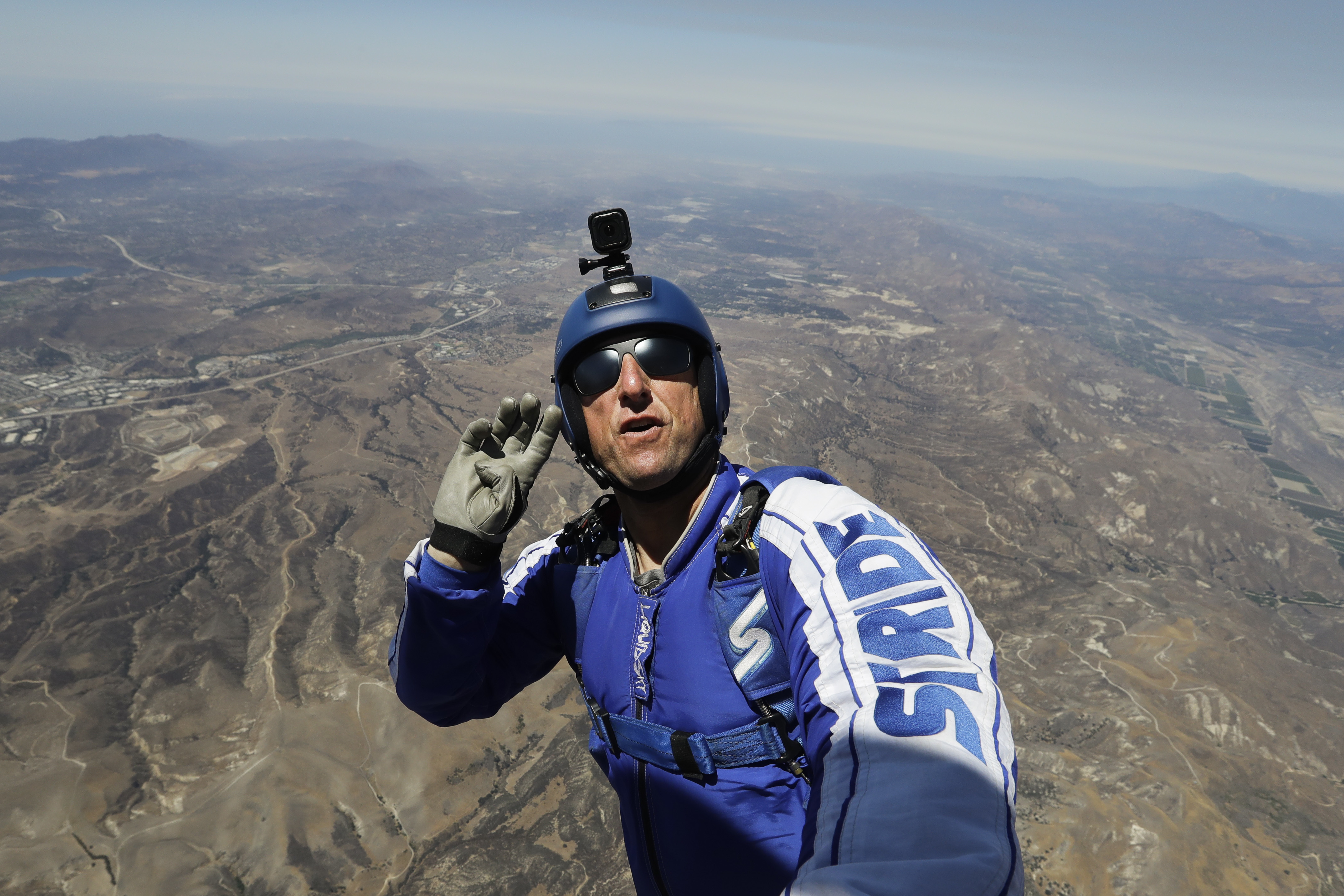 Skydiver becomes first person to jump and land without chute