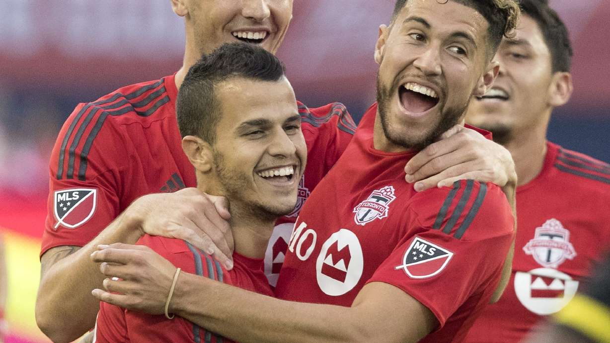 Endoh, Giovinco score in first half, Toronto beats Crew 3-0