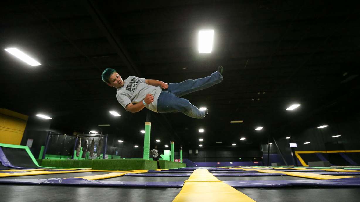Utah lawmaker contends uniform standards would reduce trampoline park injuries
