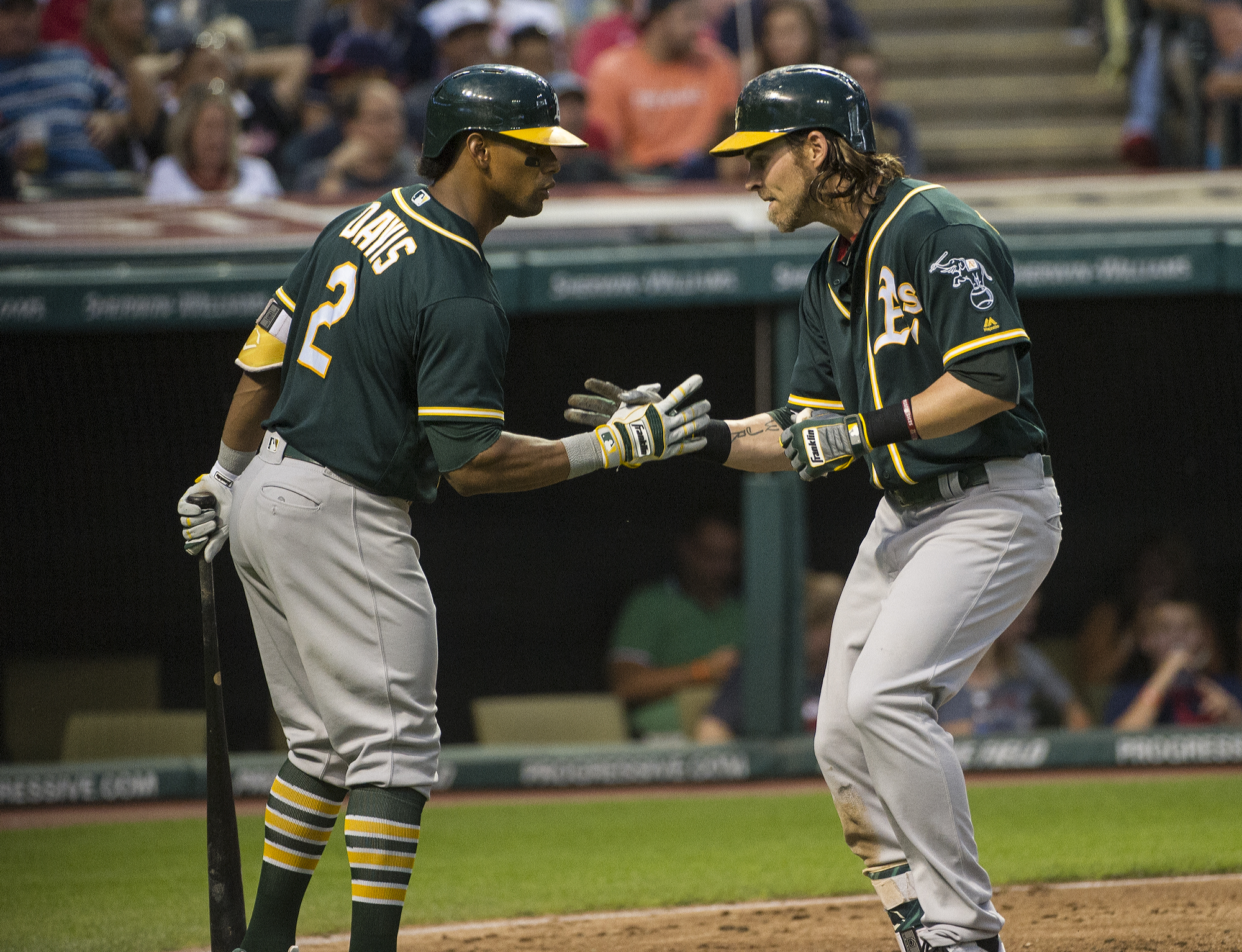 Contending Dodgers get Rich Hill, Josh Reddick from A's