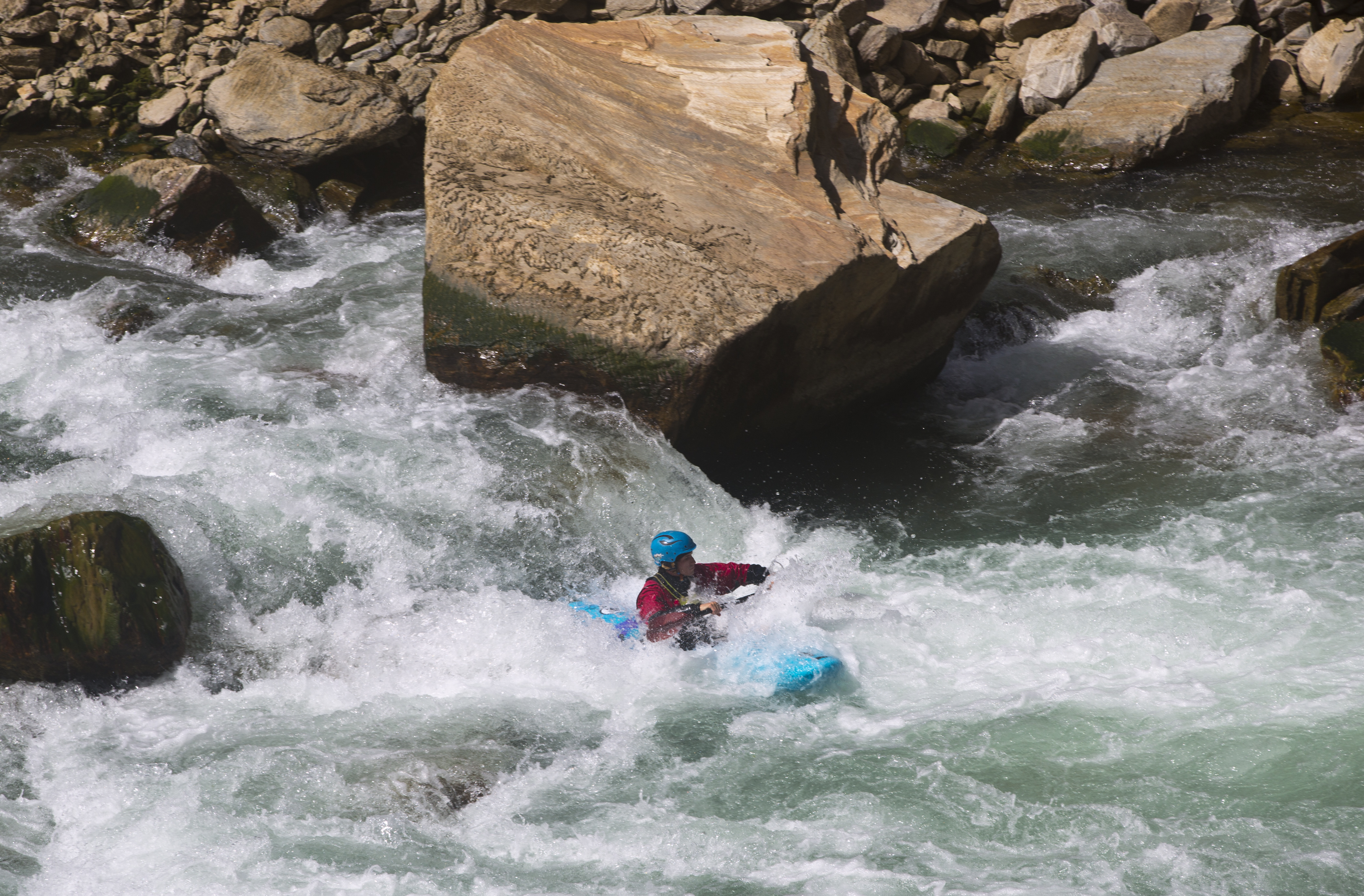 Afghanistan's extreme geography attracts extreme sports