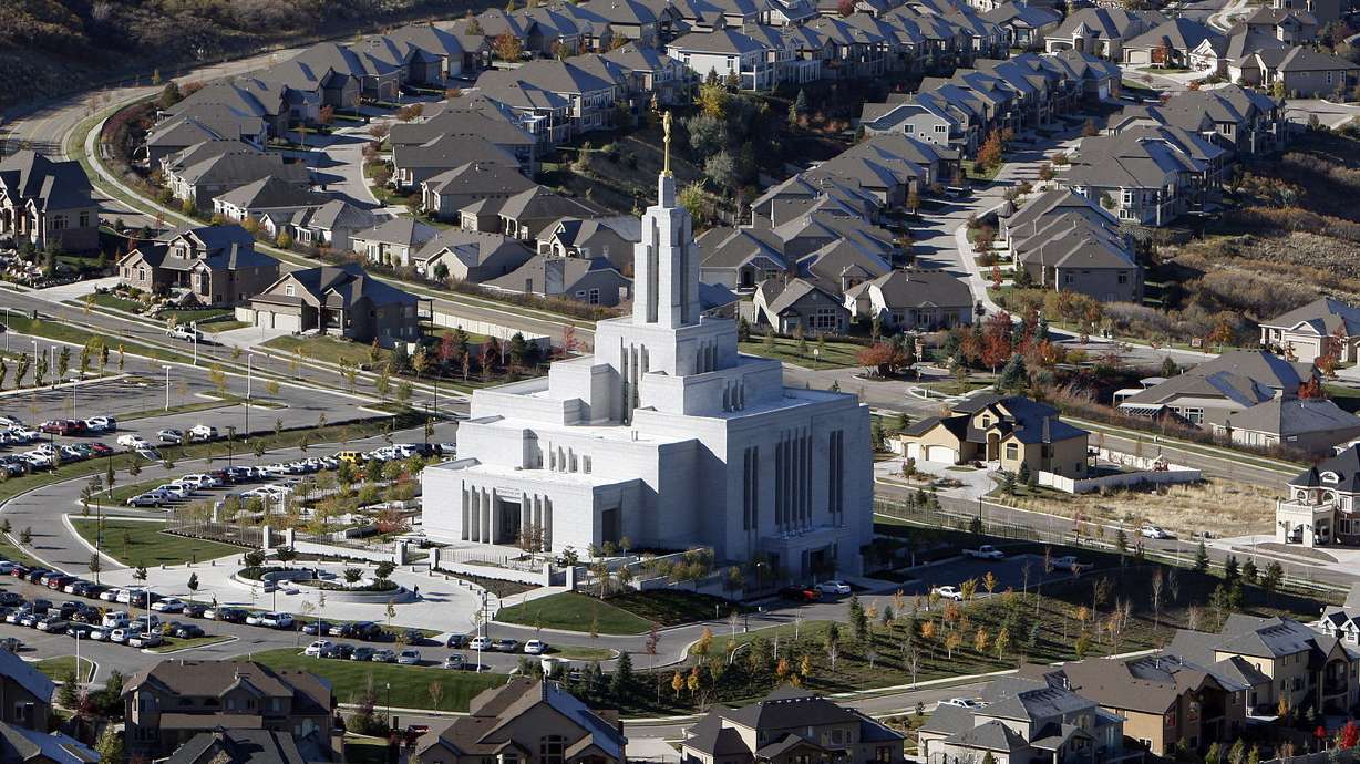 Partial closure set for Draper LDS Temple repairs