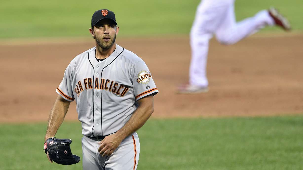 Altherr homers, drives in 5 to lead Phillies past Giants