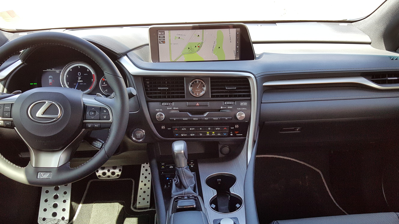 Car review 4 days with the 2016 Lexus RX 350