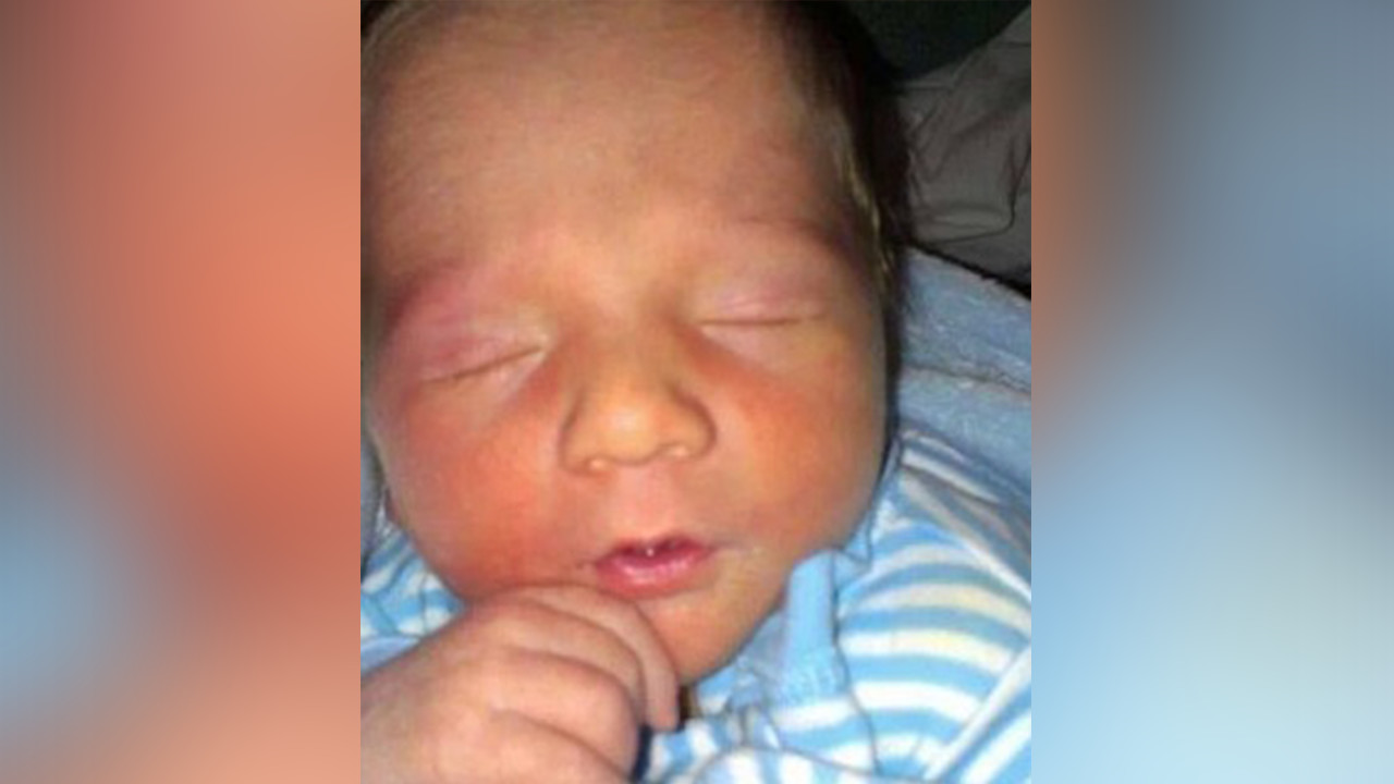 Mom pleads guilty to greatly reduced charge in toddler's death