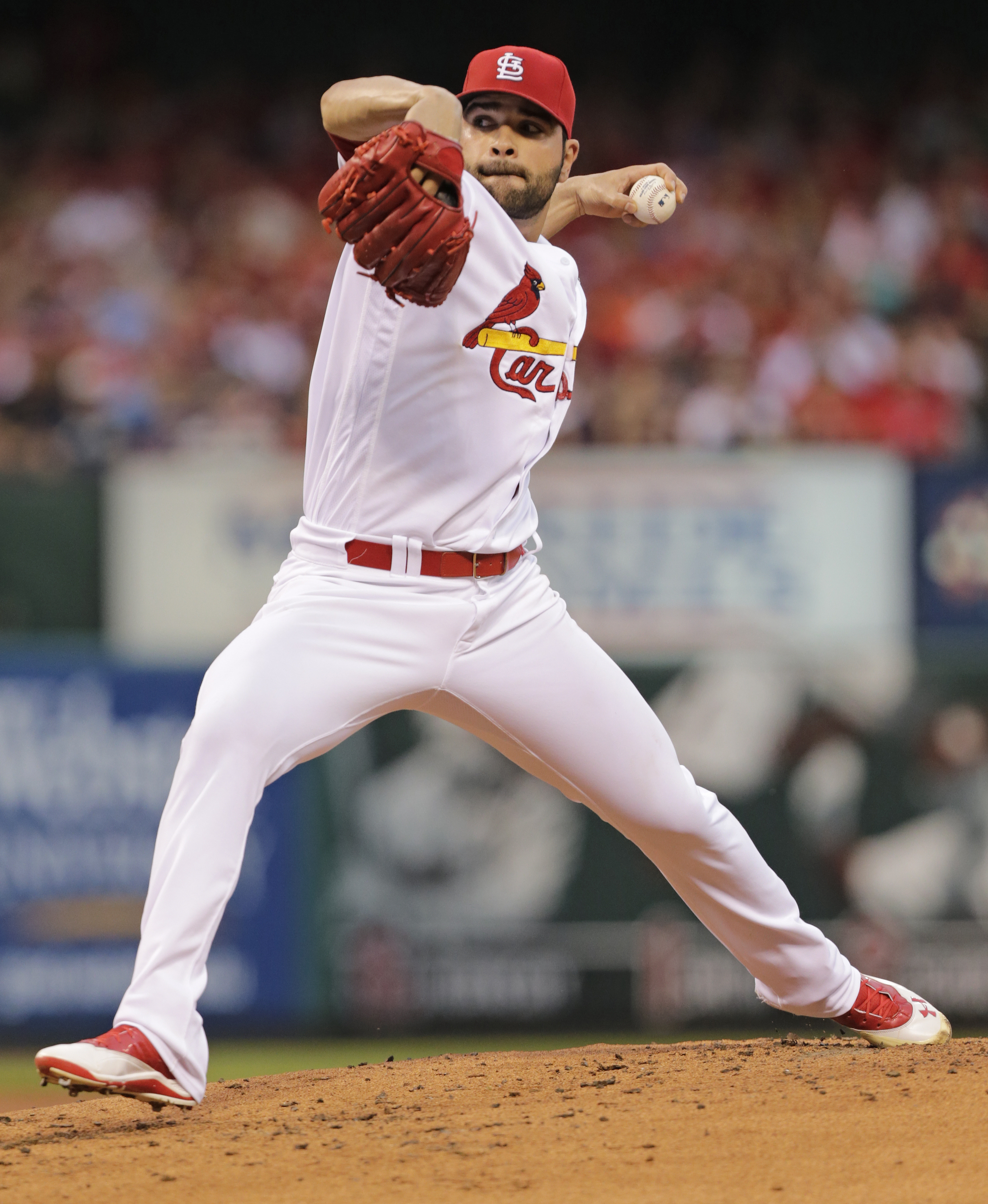Garcia shuts down Braves, has RBI single in Cards' 1-0 win